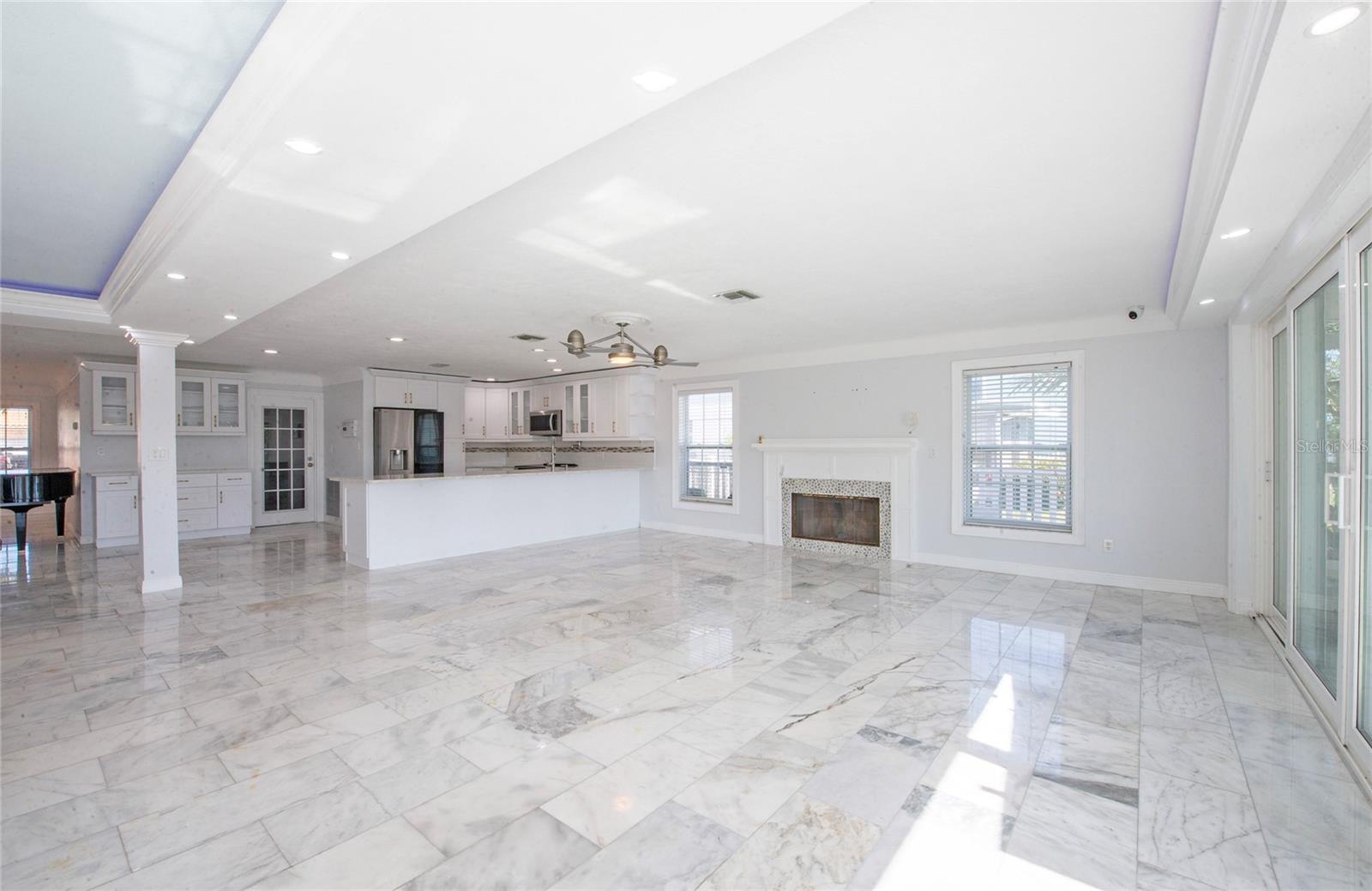 Image 20 of 46 For 551 Crystal Drive