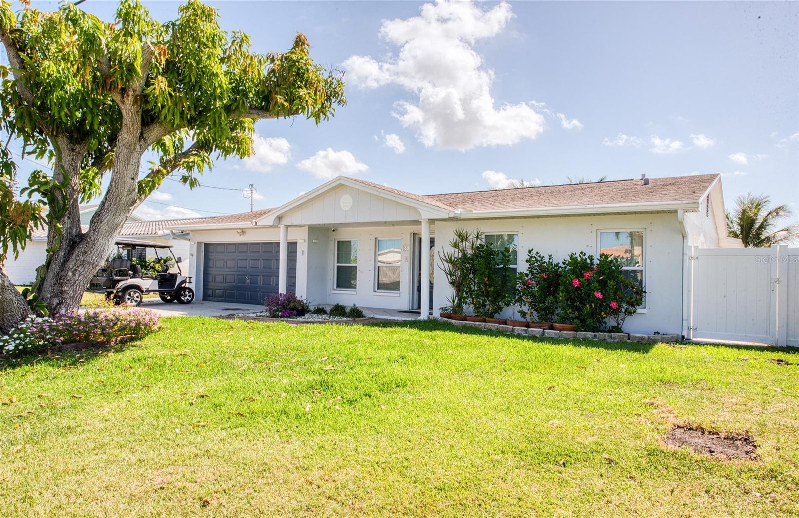 Image 3 of 46 For 551 Crystal Drive