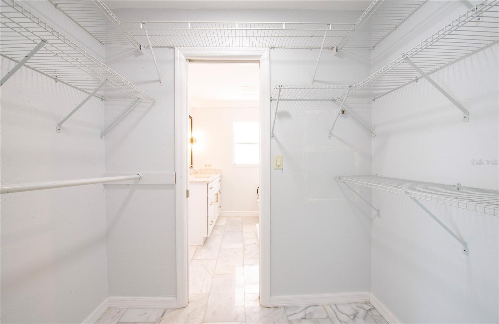 Image 41 of 46 For 551 Crystal Drive