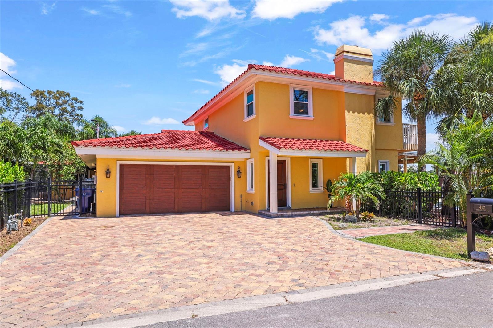 Image 4 of 64 For 412 Orchid Lane