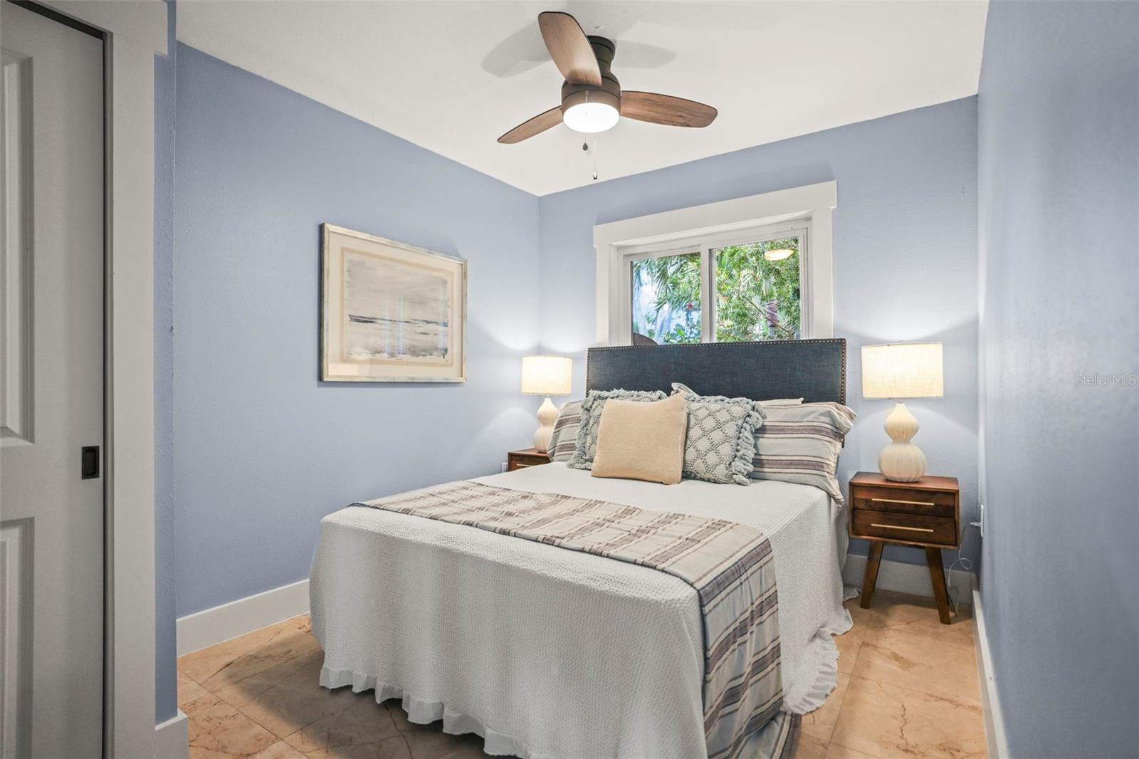 Image 40 of 64 For 412 Orchid Lane