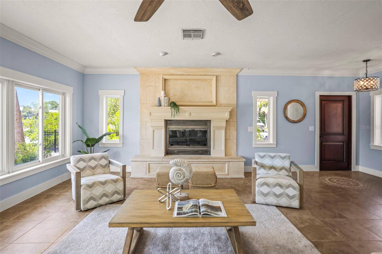 Image 8 of 64 For 412 Orchid Lane