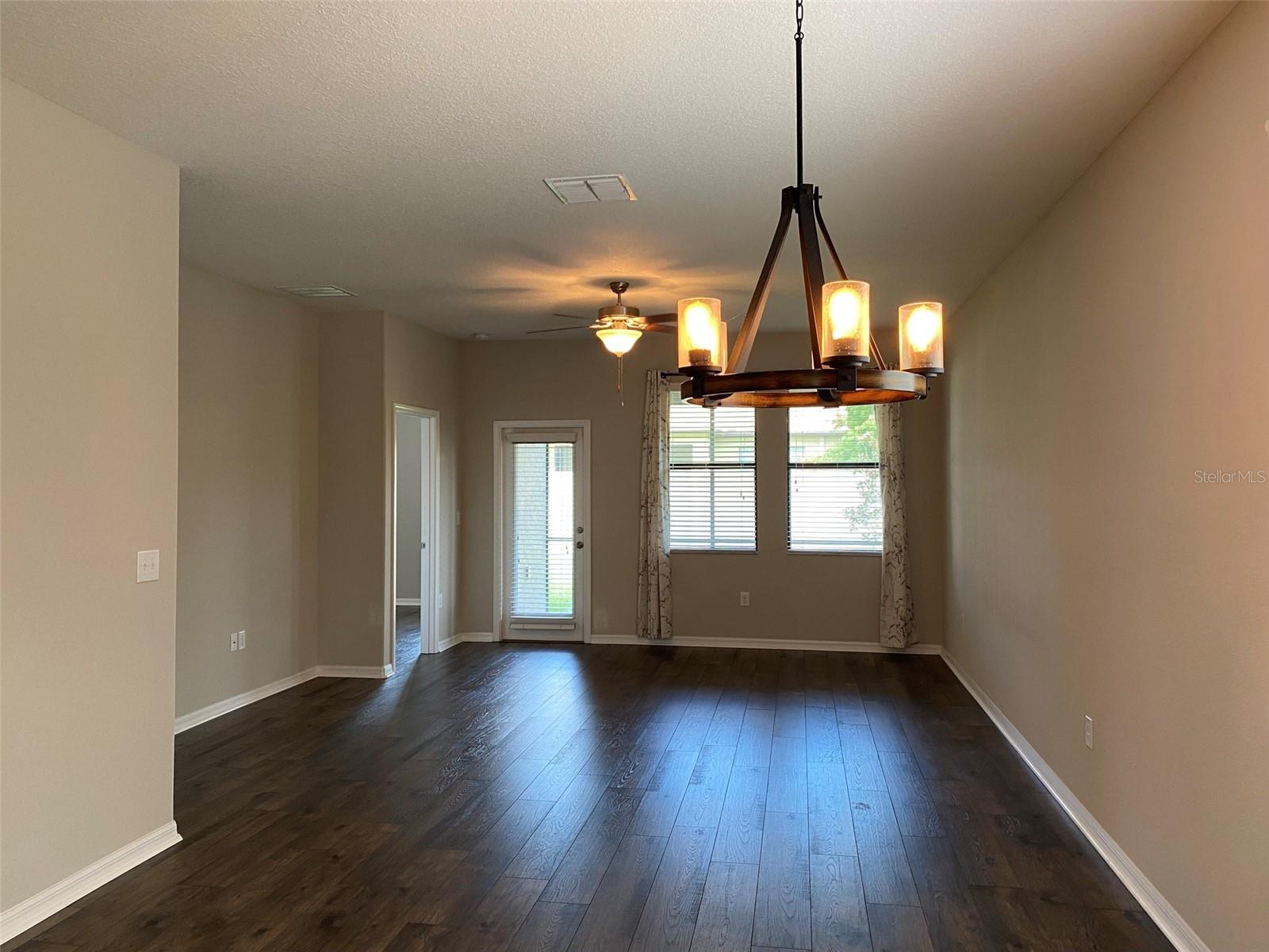 Image 10 of 25 For 21312 Southern Charm Drive