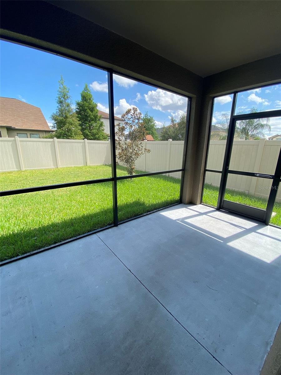 Image 16 of 25 For 21312 Southern Charm Drive