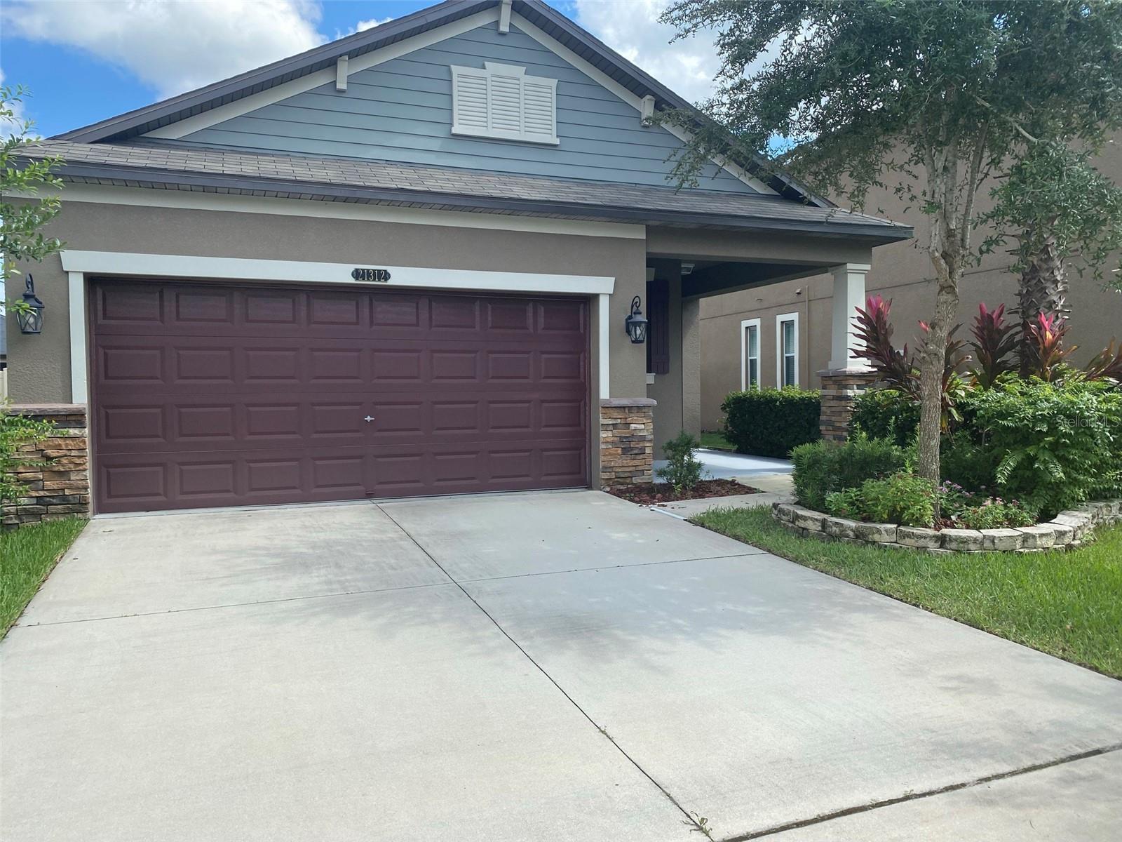 Image 20 of 25 For 21312 Southern Charm Drive