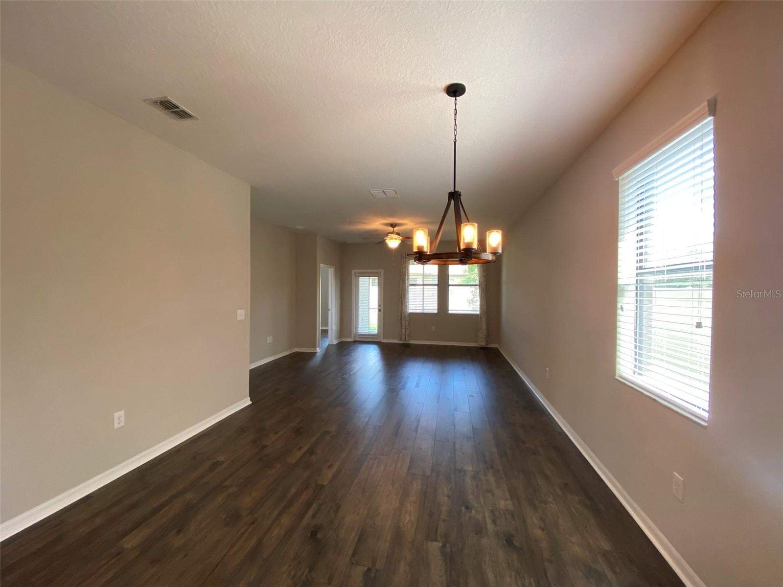 Image 9 of 25 For 21312 Southern Charm Drive