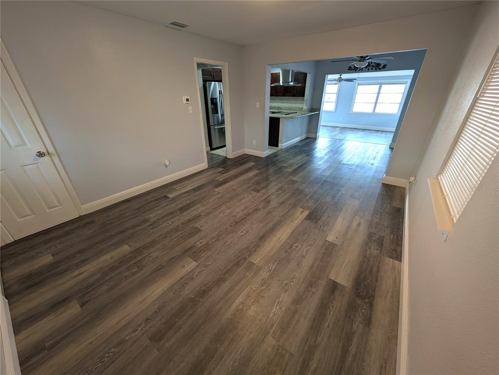 Image 4 of 36 For 7173 Darien Way