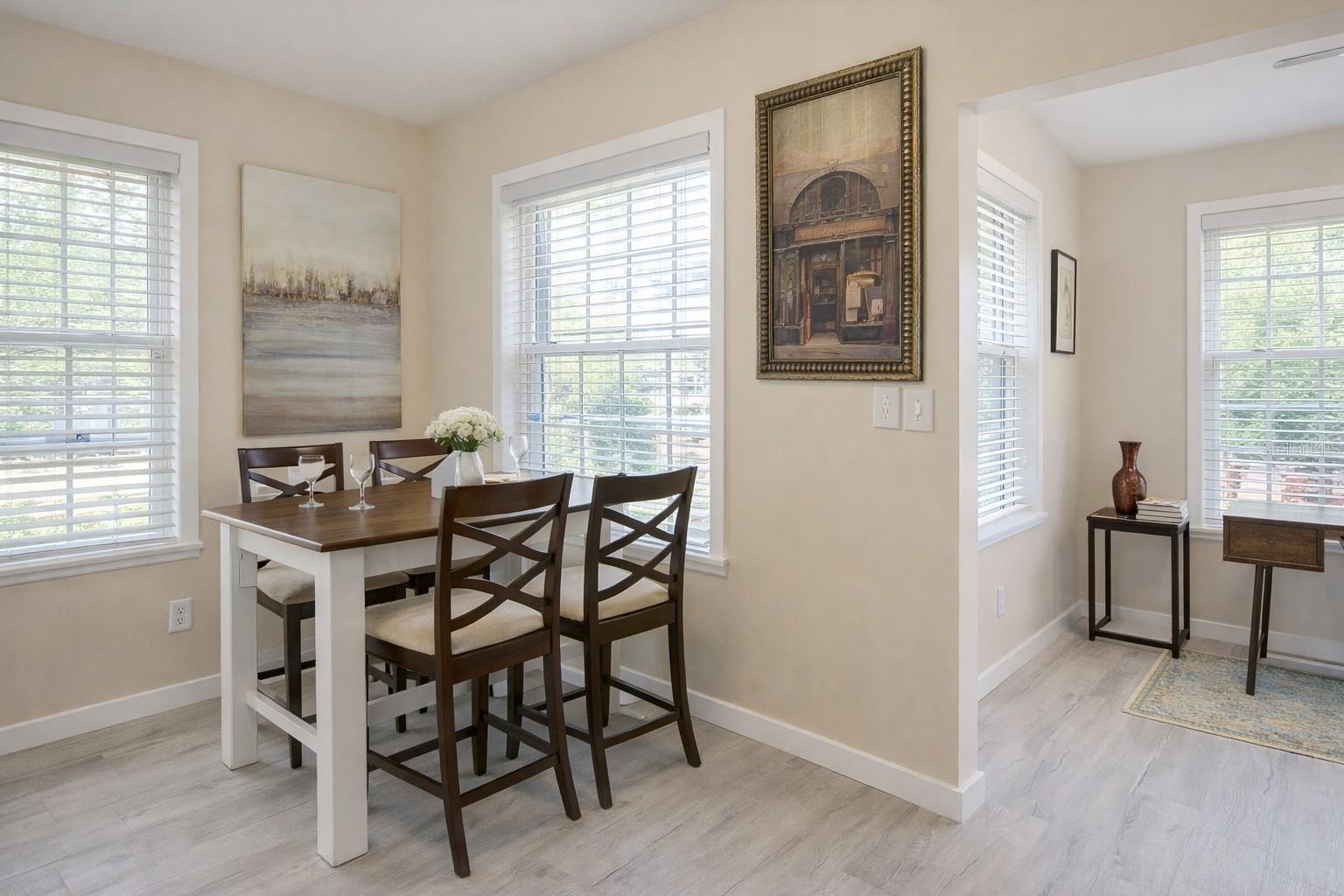 Image 11 of 18 For 501 Magnolia Avenue 3