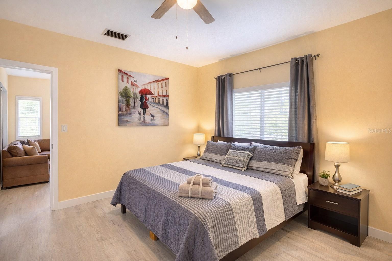 Image 13 of 18 For 501 Magnolia Avenue 3