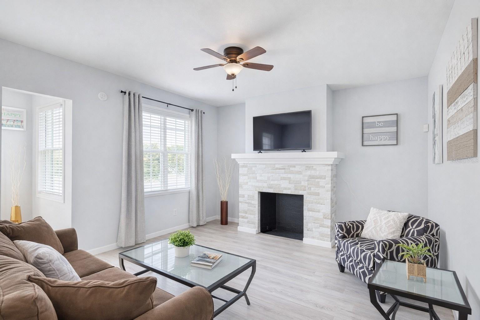 Image 3 of 18 For 501 Magnolia Avenue 3