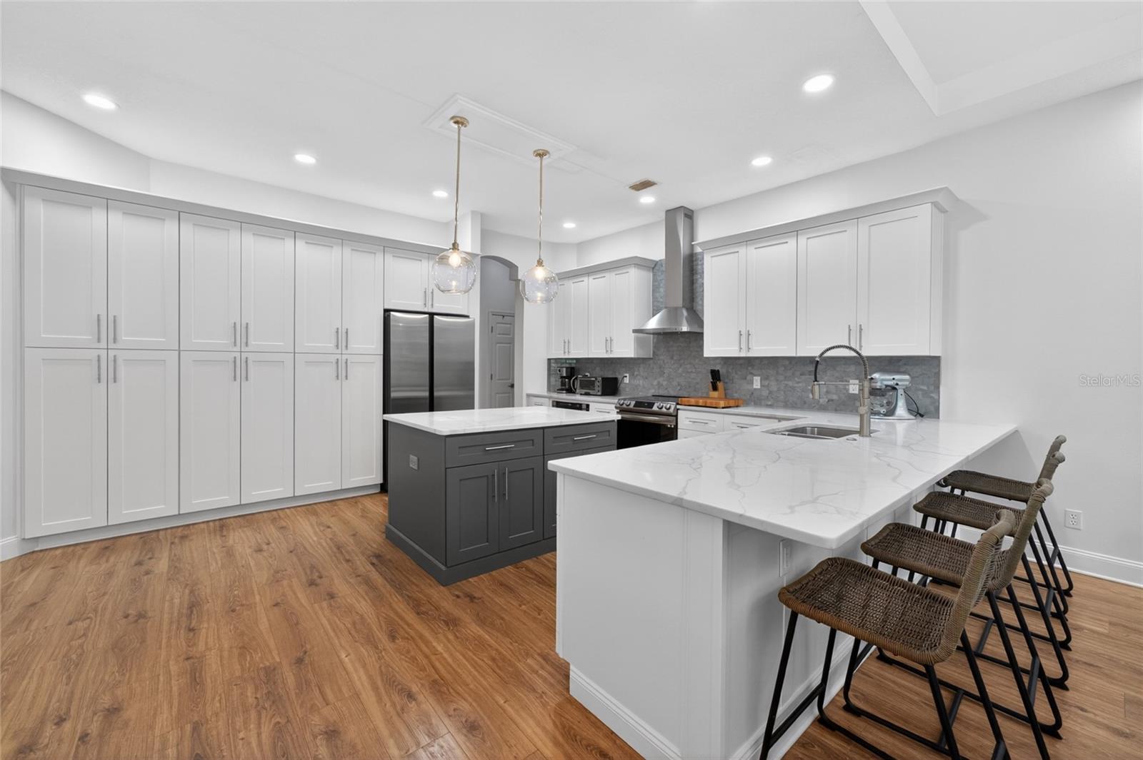 Image 13 of 85 For 8712 Tantallon Circle