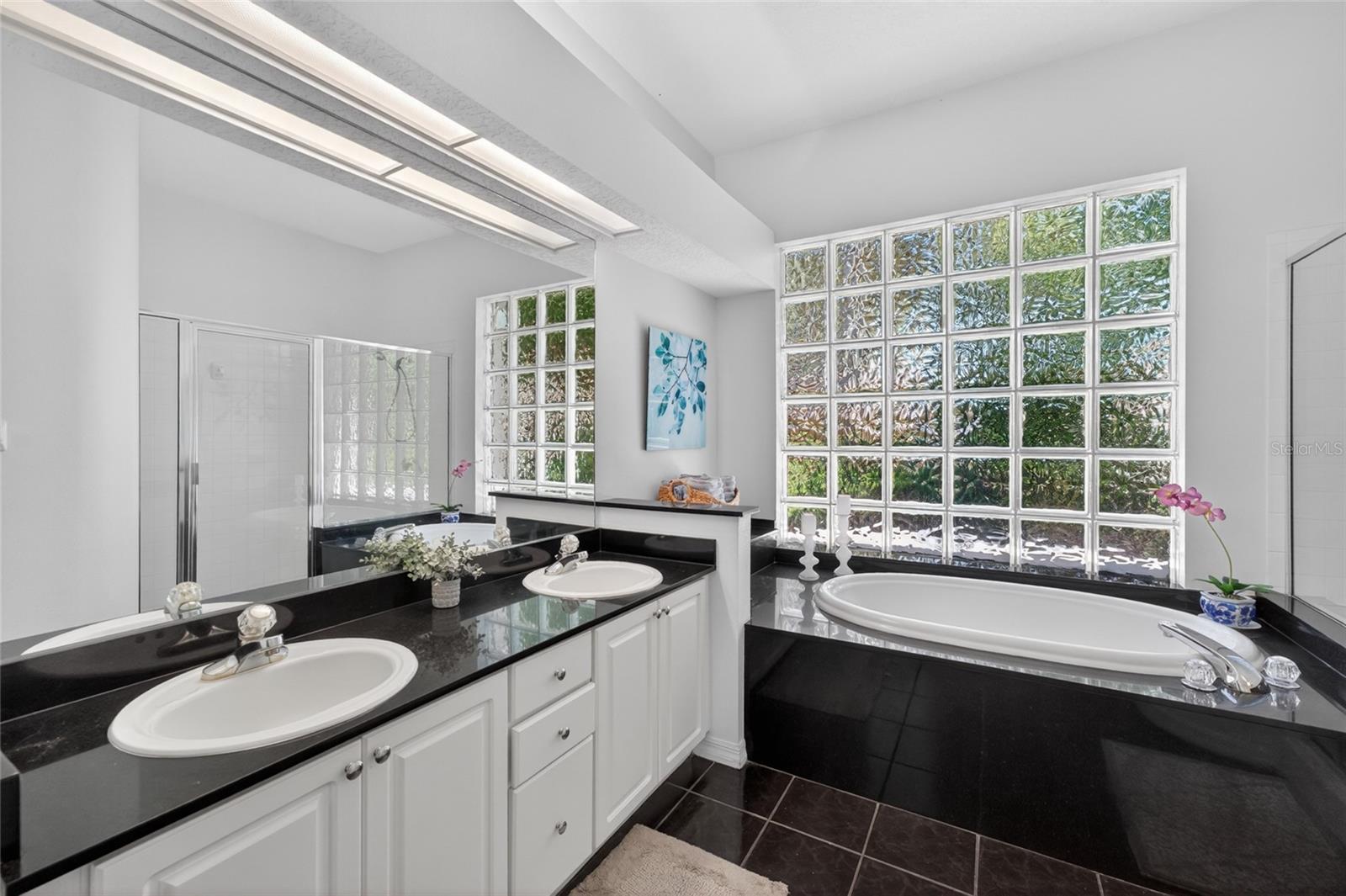 Image 38 of 85 For 8712 Tantallon Circle