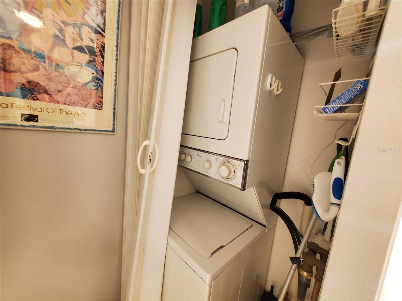 Image 11 of 24 For 1400 Arrowhead Circle W