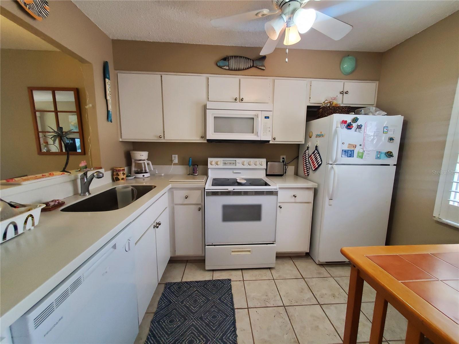 Image 2 of 24 For 1400 Arrowhead Circle W