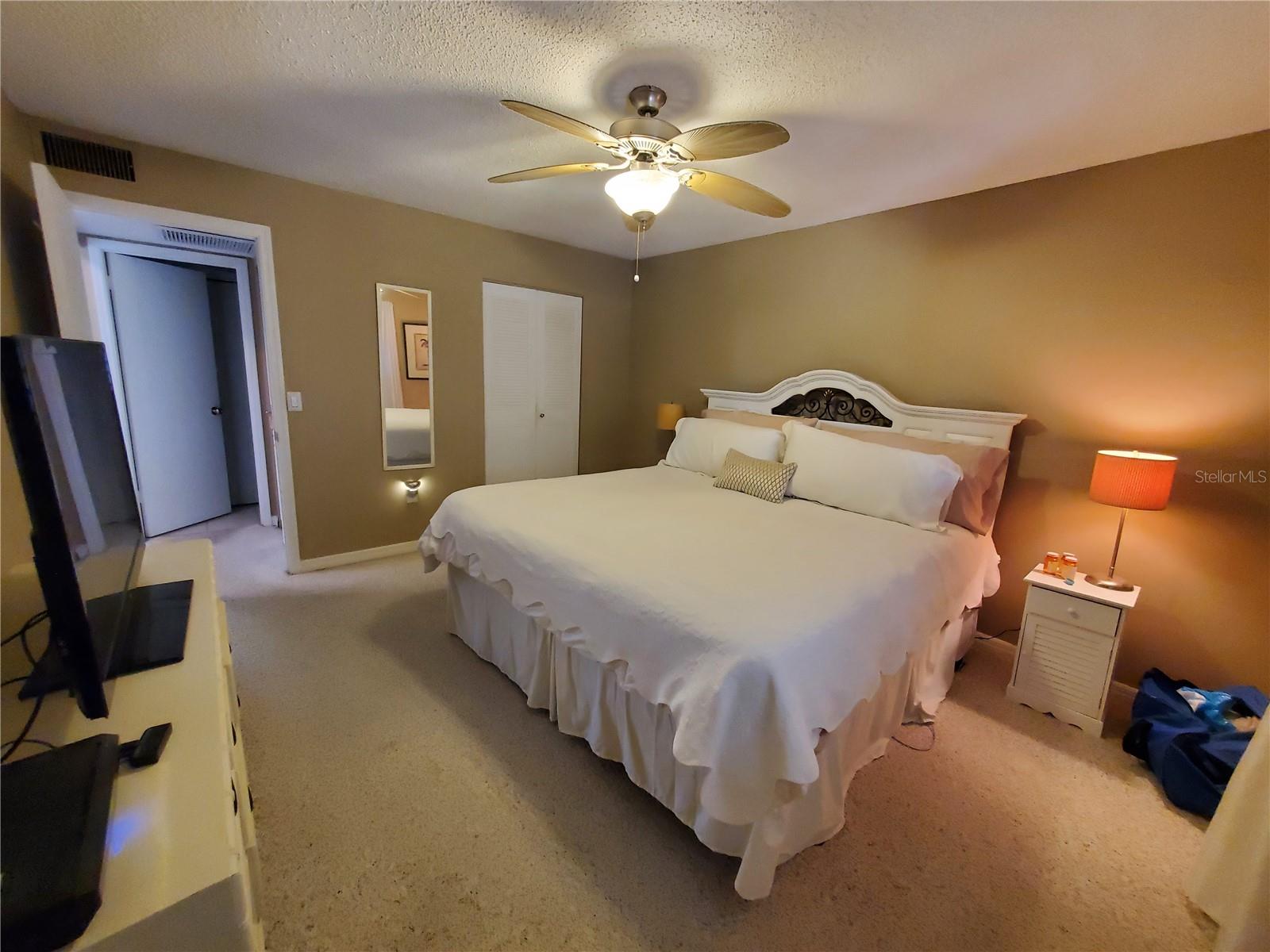 Image 9 of 24 For 1400 Arrowhead Circle W