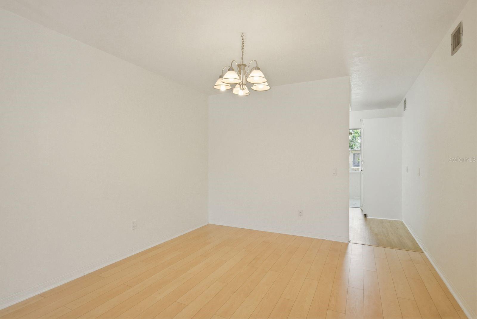 Image 10 of 27 For 5593 40th Avenue N 418