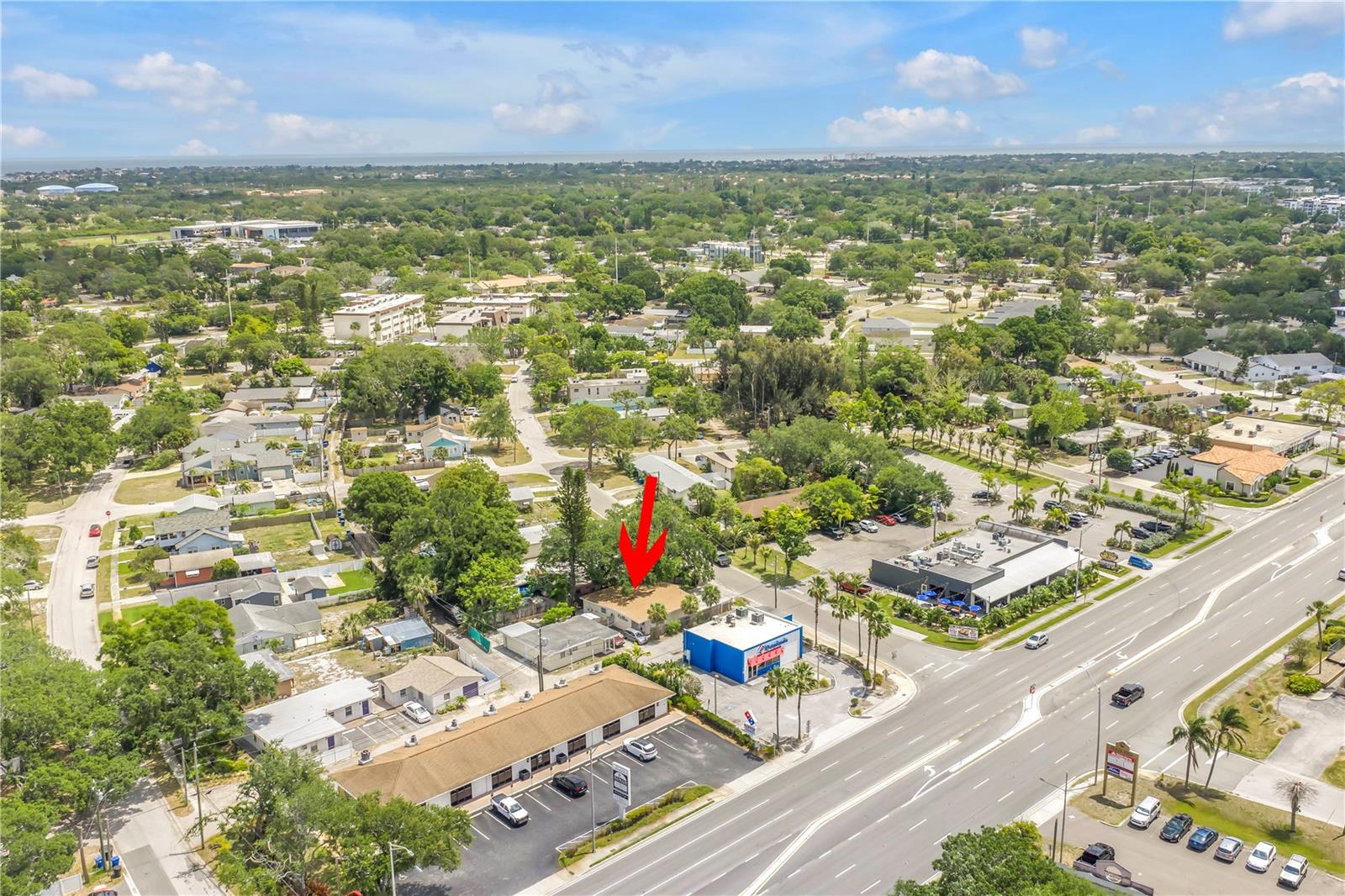 Image 60 of 66 For 110 Monroe Circle N