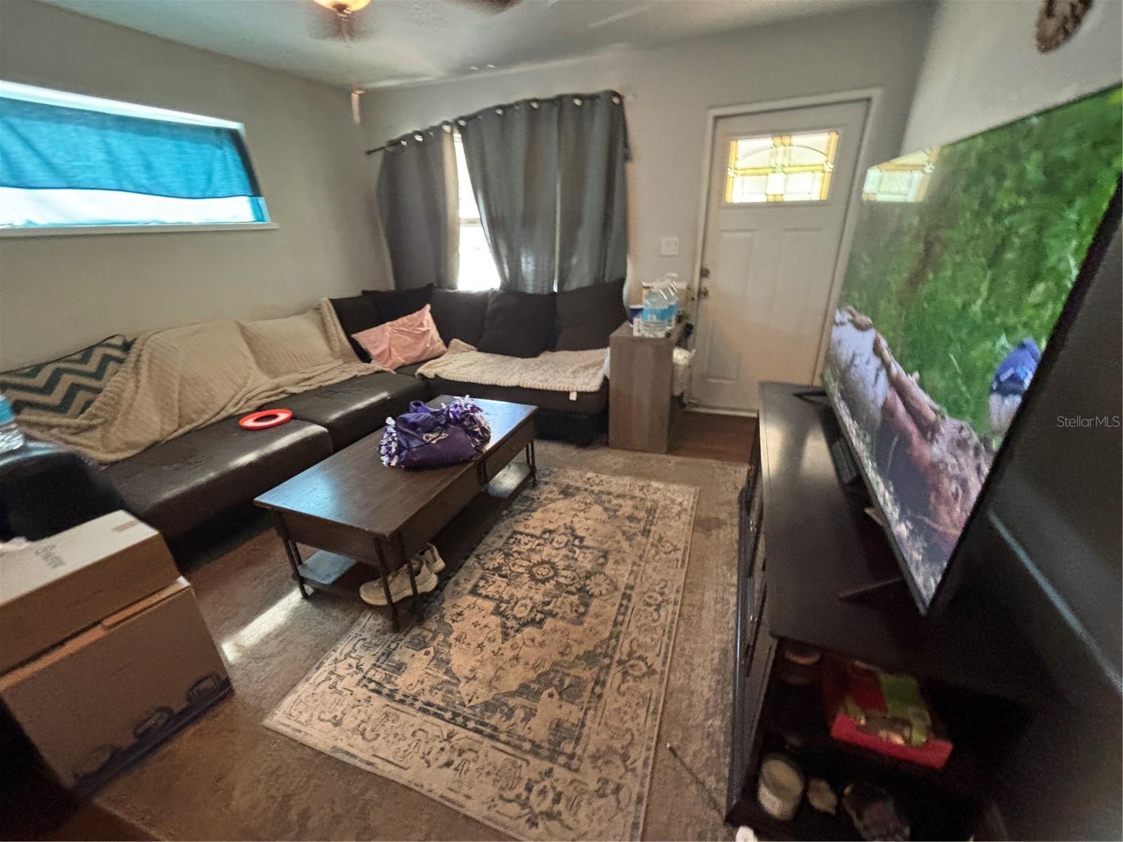 Image 14 of 31 For 4327 43rd Avenue N