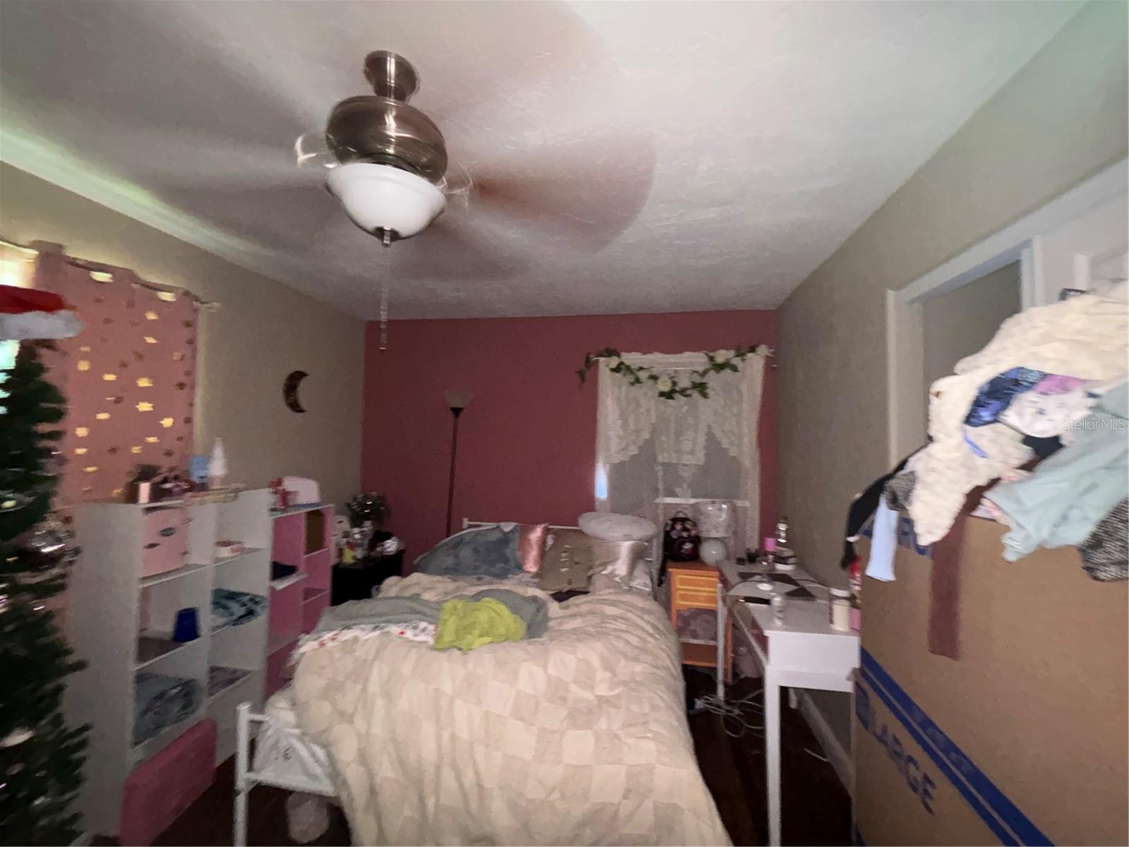 Image 20 of 31 For 4327 43rd Avenue N