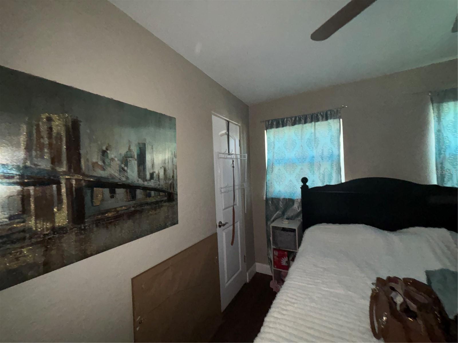 Image 22 of 31 For 4327 43rd Avenue N