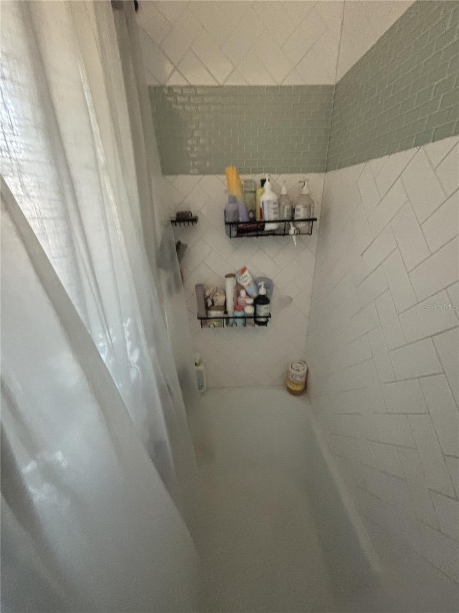 Image 27 of 31 For 4327 43rd Avenue N