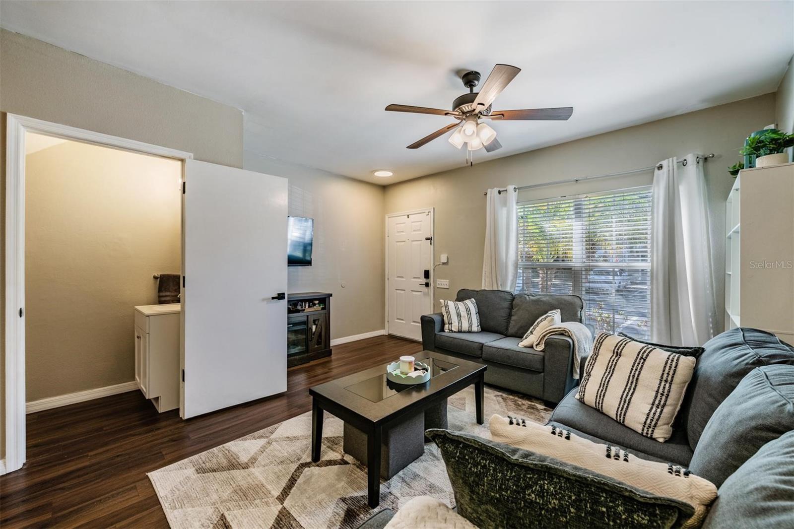 Image 9 of 41 For 11332 Cayman Key Avenue