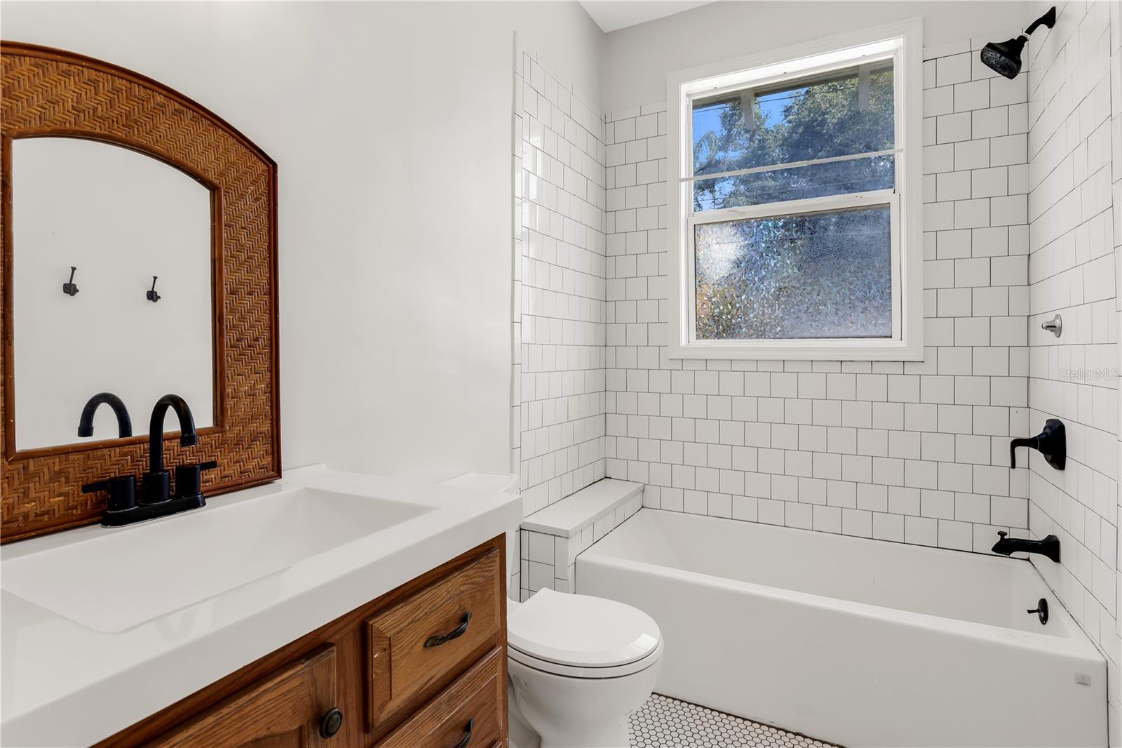 Image 20 of 39 For 1924 3rd Street S