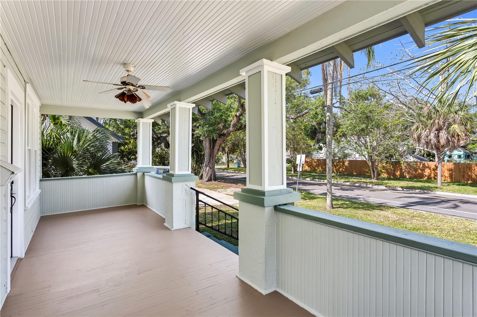 Image 6 of 39 For 1924 3rd Street S