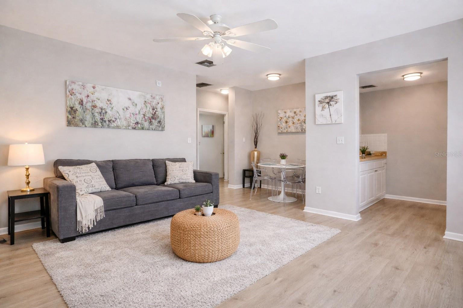 Image 2 of 13 For 501 Magnolia Avenue 4