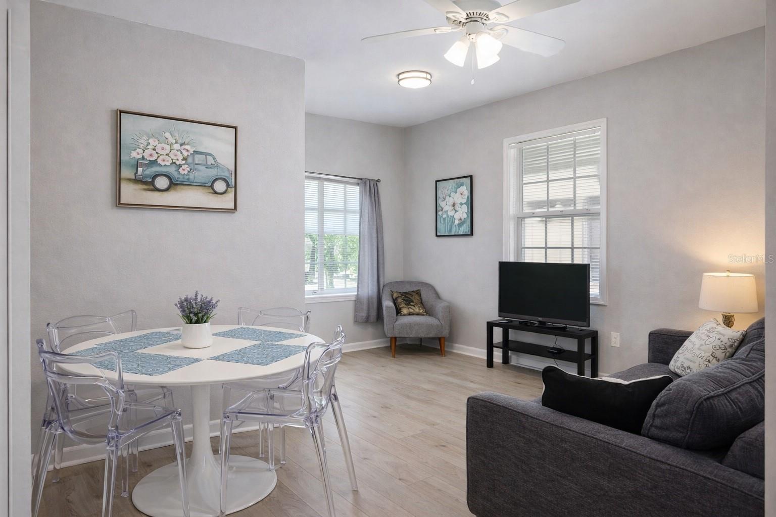 Image 8 of 13 For 501 Magnolia Avenue 4