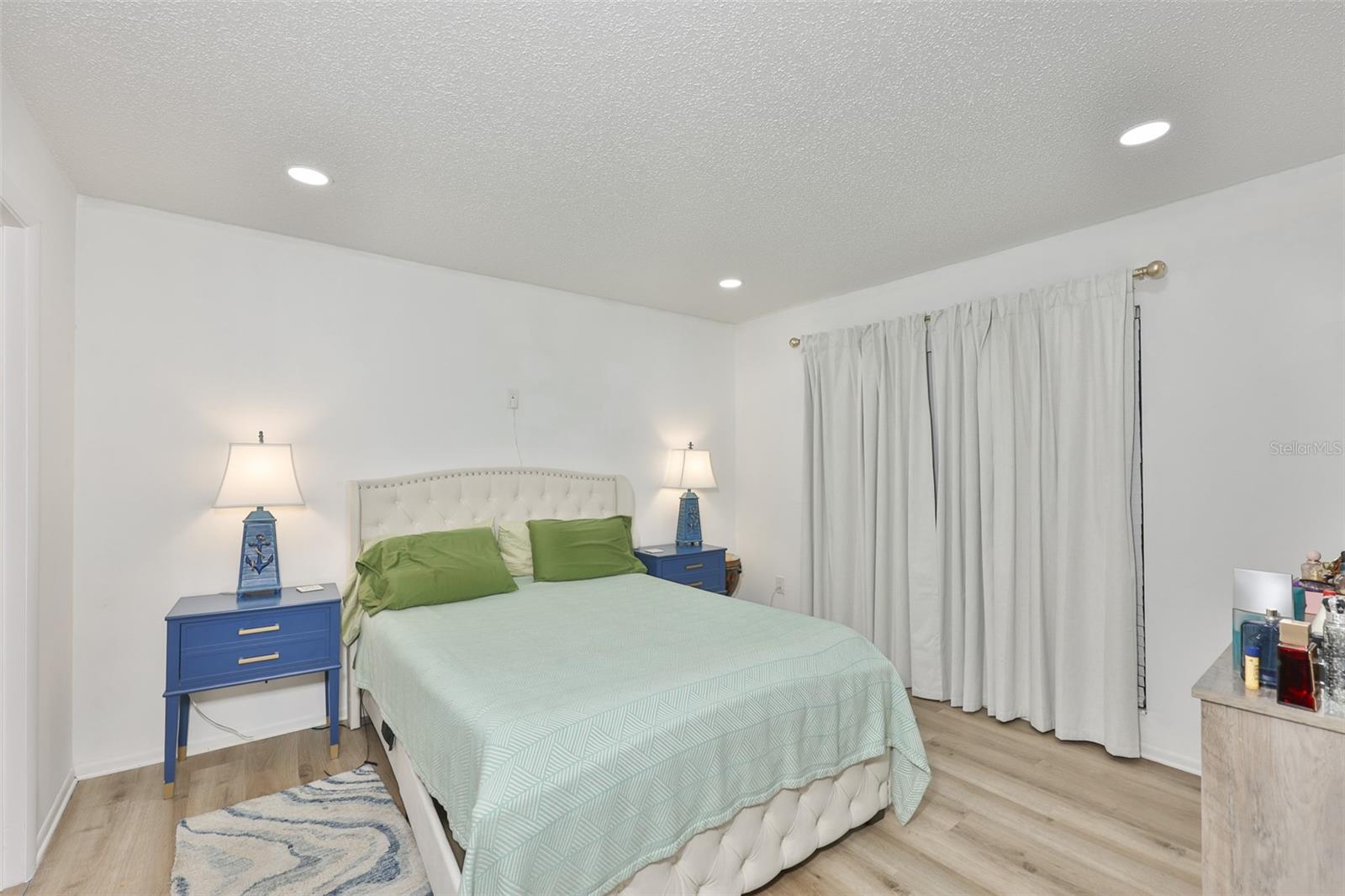 Image 12 of 36 For 2625 State Road 590  1121