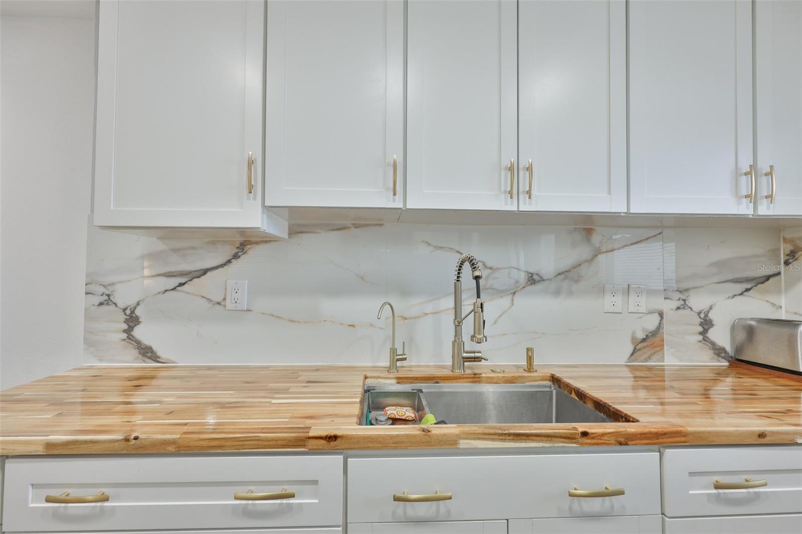 Image 25 of 36 For 2625 State Road 590  1121