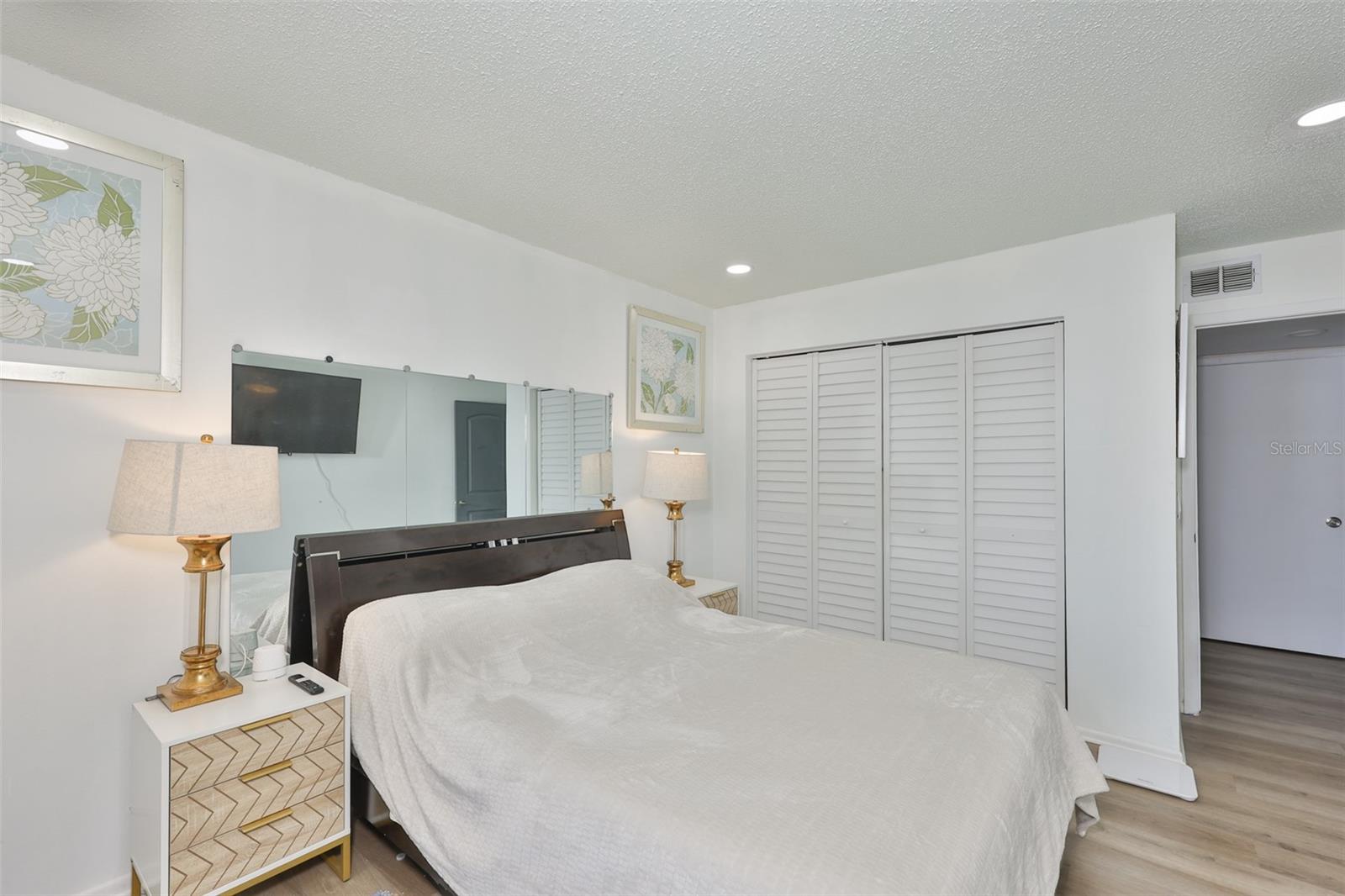 Image 7 of 36 For 2625 State Road 590  1121