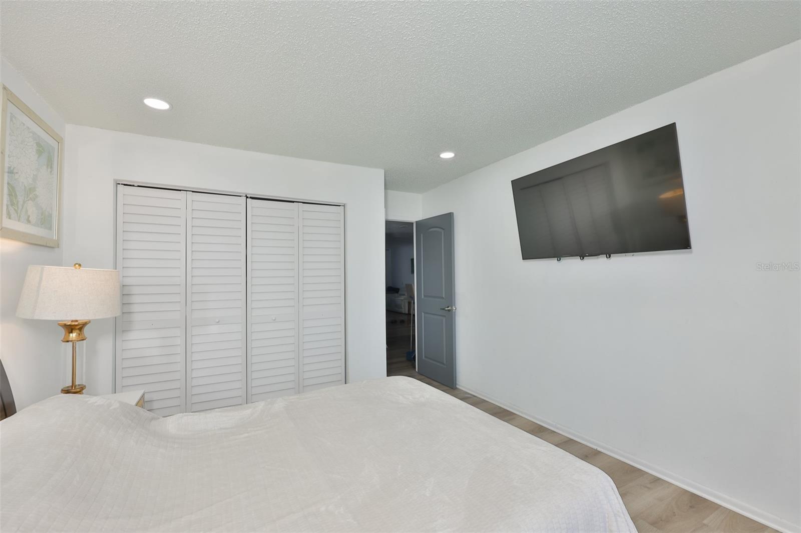 Image 8 of 36 For 2625 State Road 590  1121