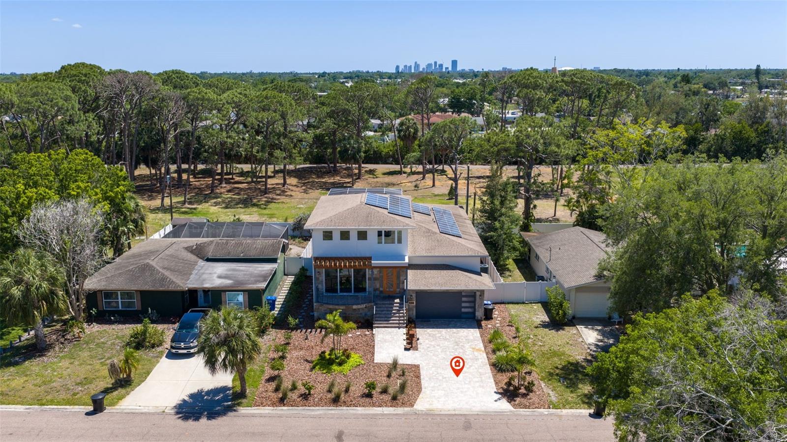 Image 2 of 63 For 322 80th Avenue Ne