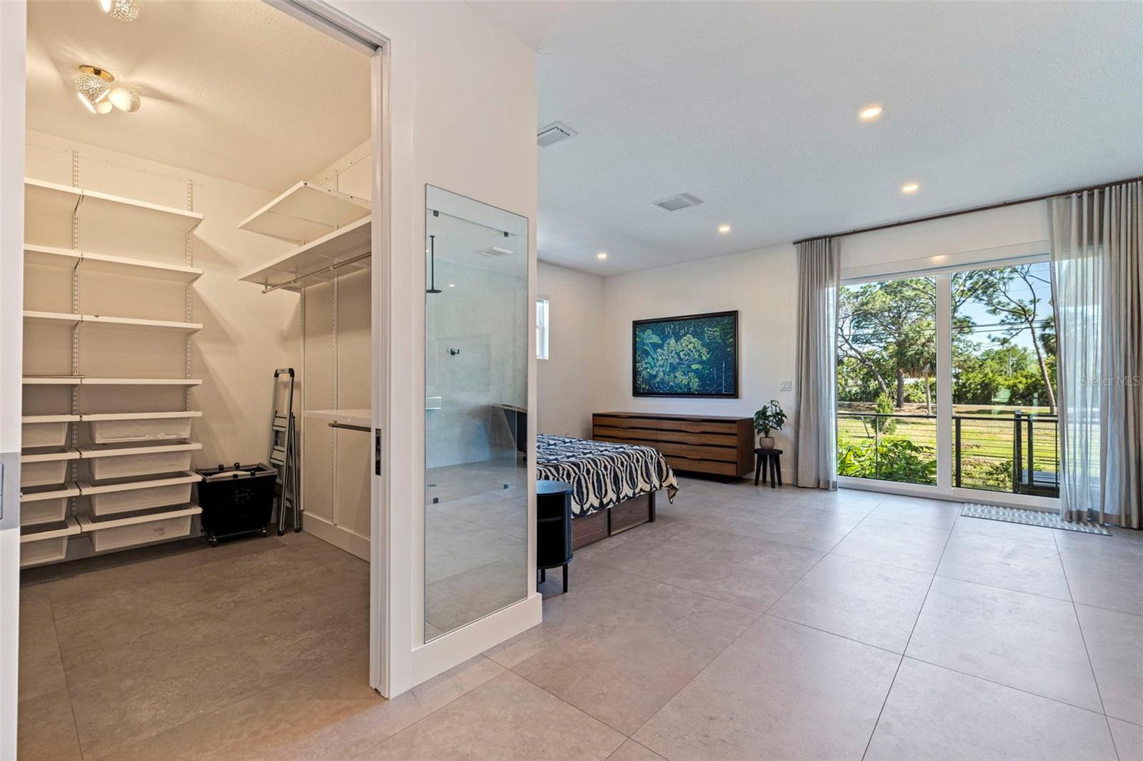 Image 22 of 63 For 322 80th Avenue Ne