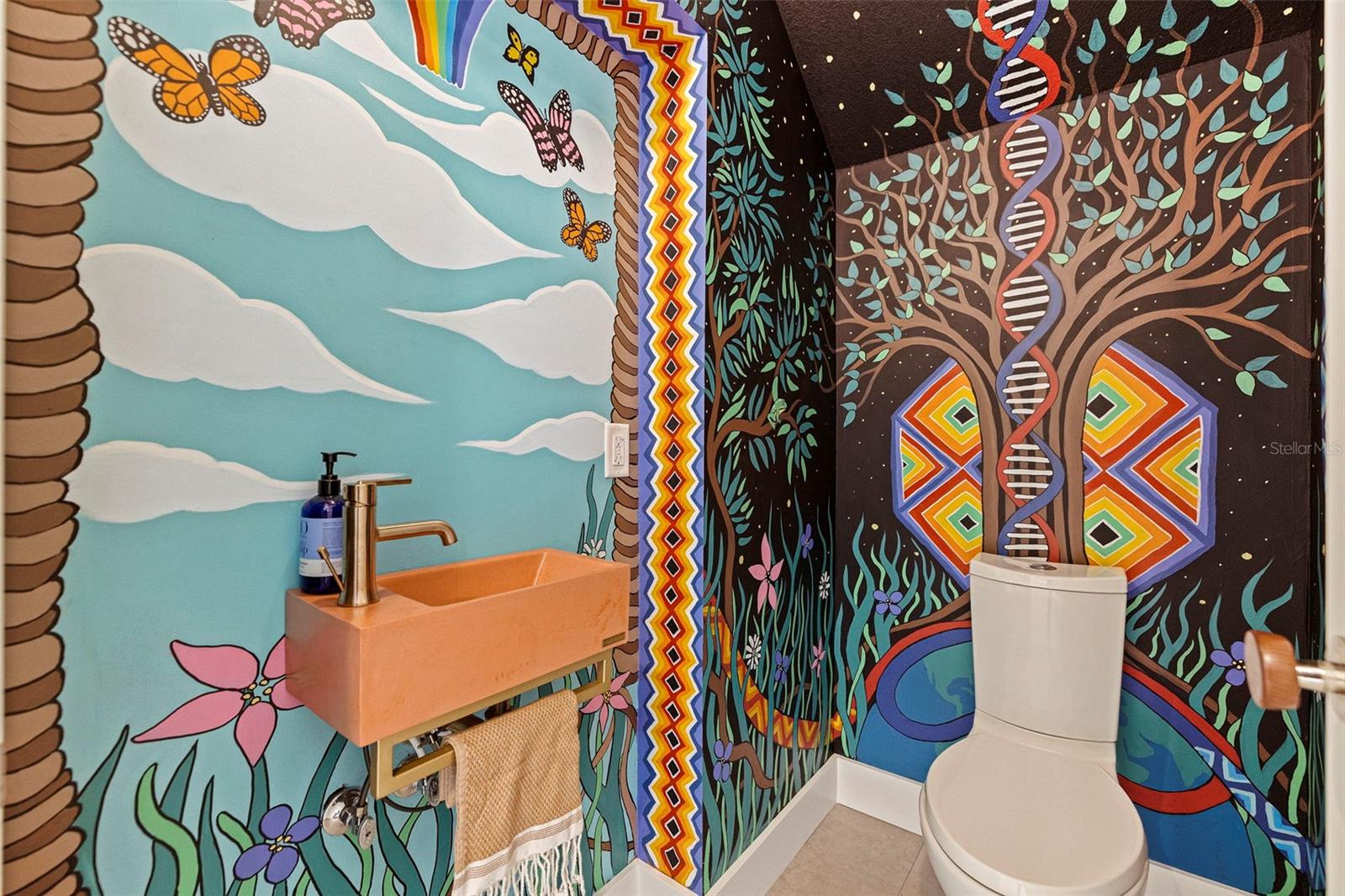 Image 38 of 63 For 322 80th Avenue Ne