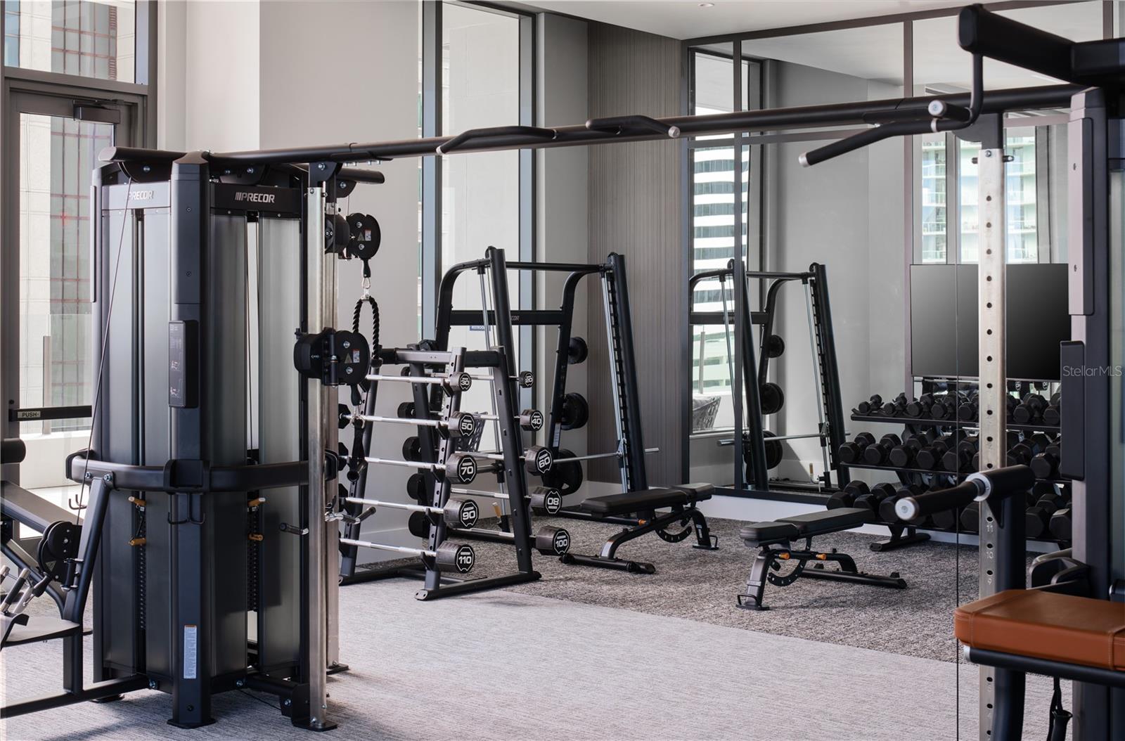 Image 11 of 23 For 275 1st Avenue S 4204