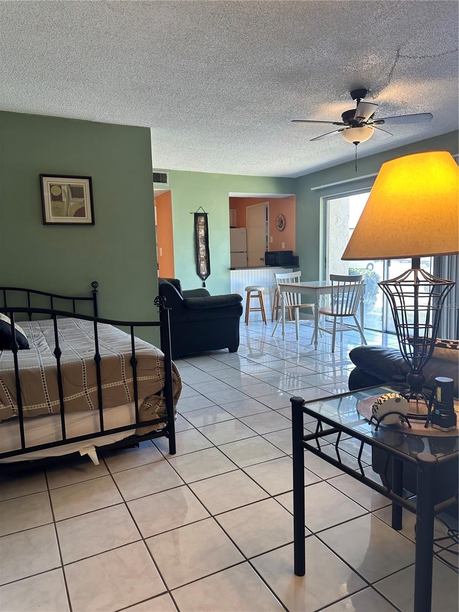 Image 10 of 53 For 4215 Bay Drive 1702a