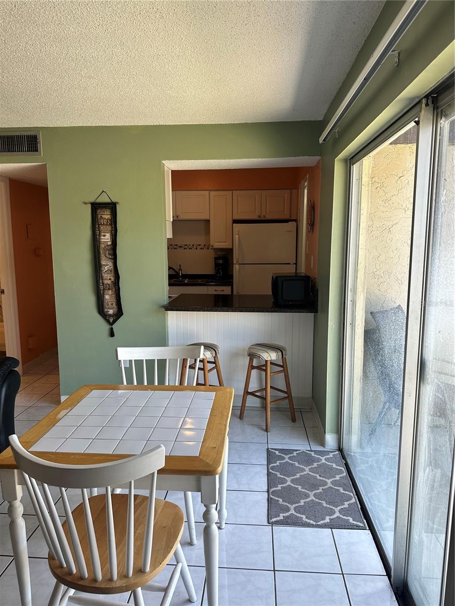 Image 16 of 53 For 4215 Bay Drive 1702a