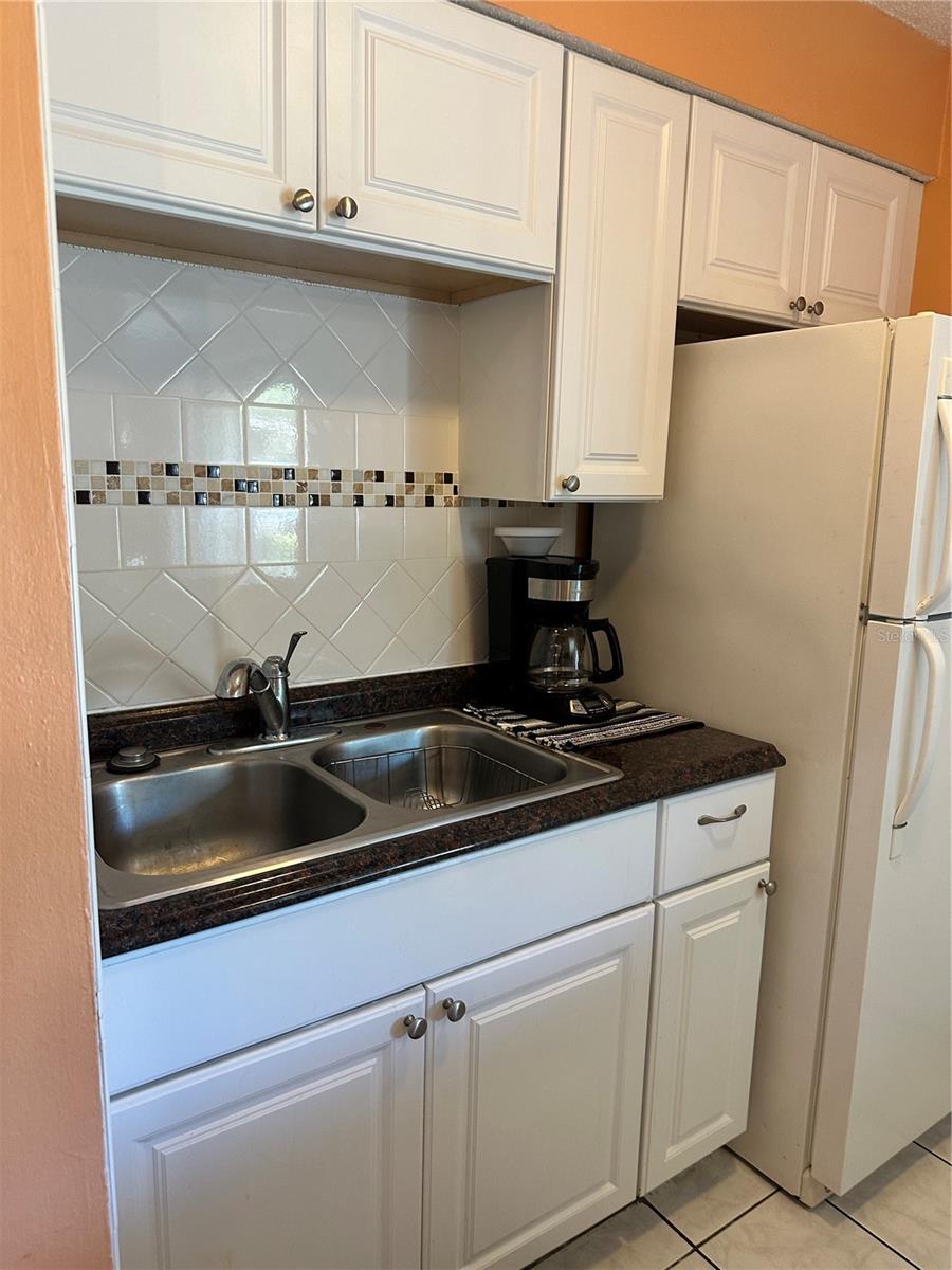 Image 20 of 53 For 4215 Bay Drive 1702a