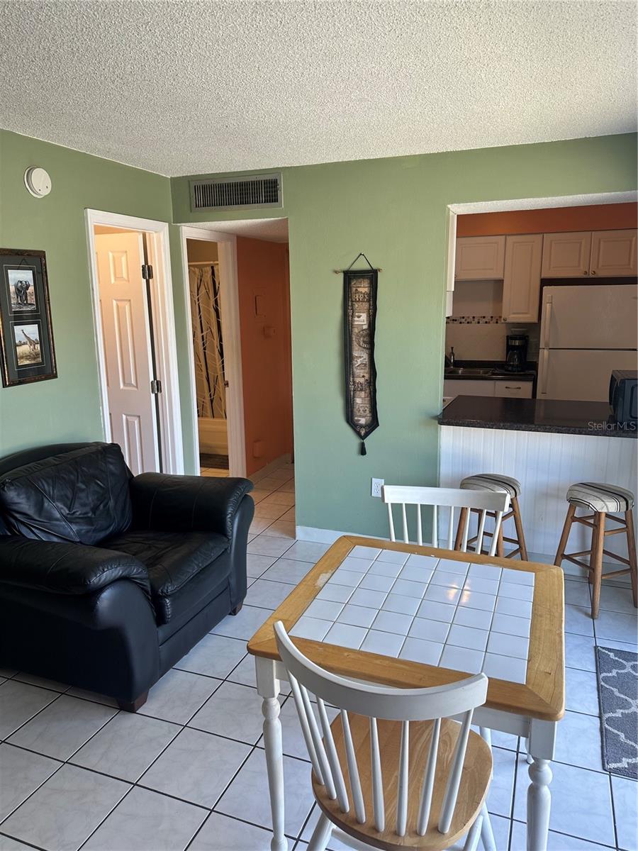 Image 22 of 53 For 4215 Bay Drive 1702a