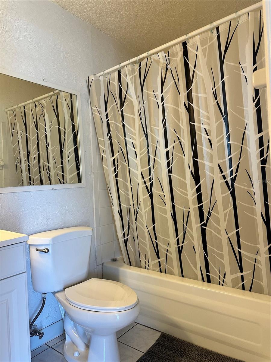 Image 24 of 53 For 4215 Bay Drive 1702a