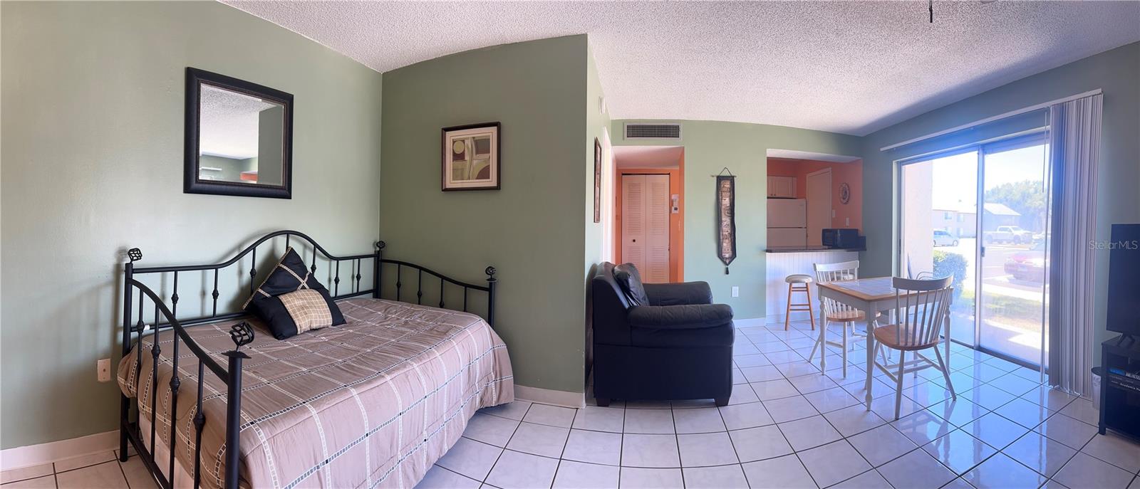 Image 36 of 53 For 4215 Bay Drive 1702a