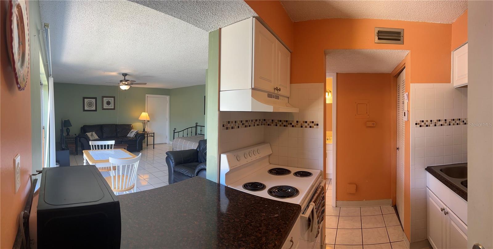 Image 41 of 53 For 4215 Bay Drive 1702a