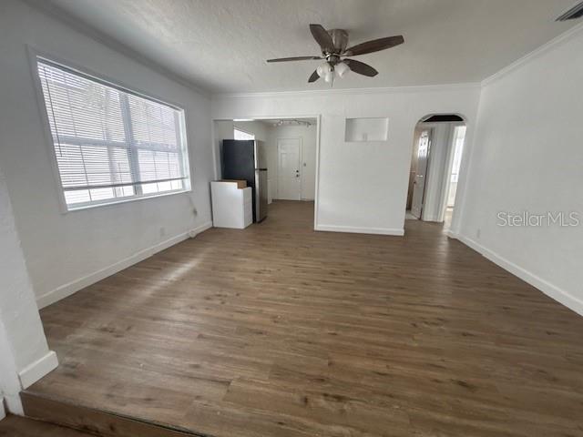 Image 6 of 19 For 4034 38th Avenue N