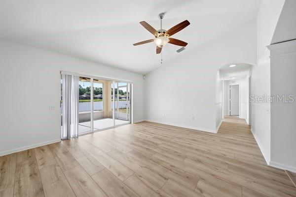 Image 10 of 33 For 5400 Algerine Place