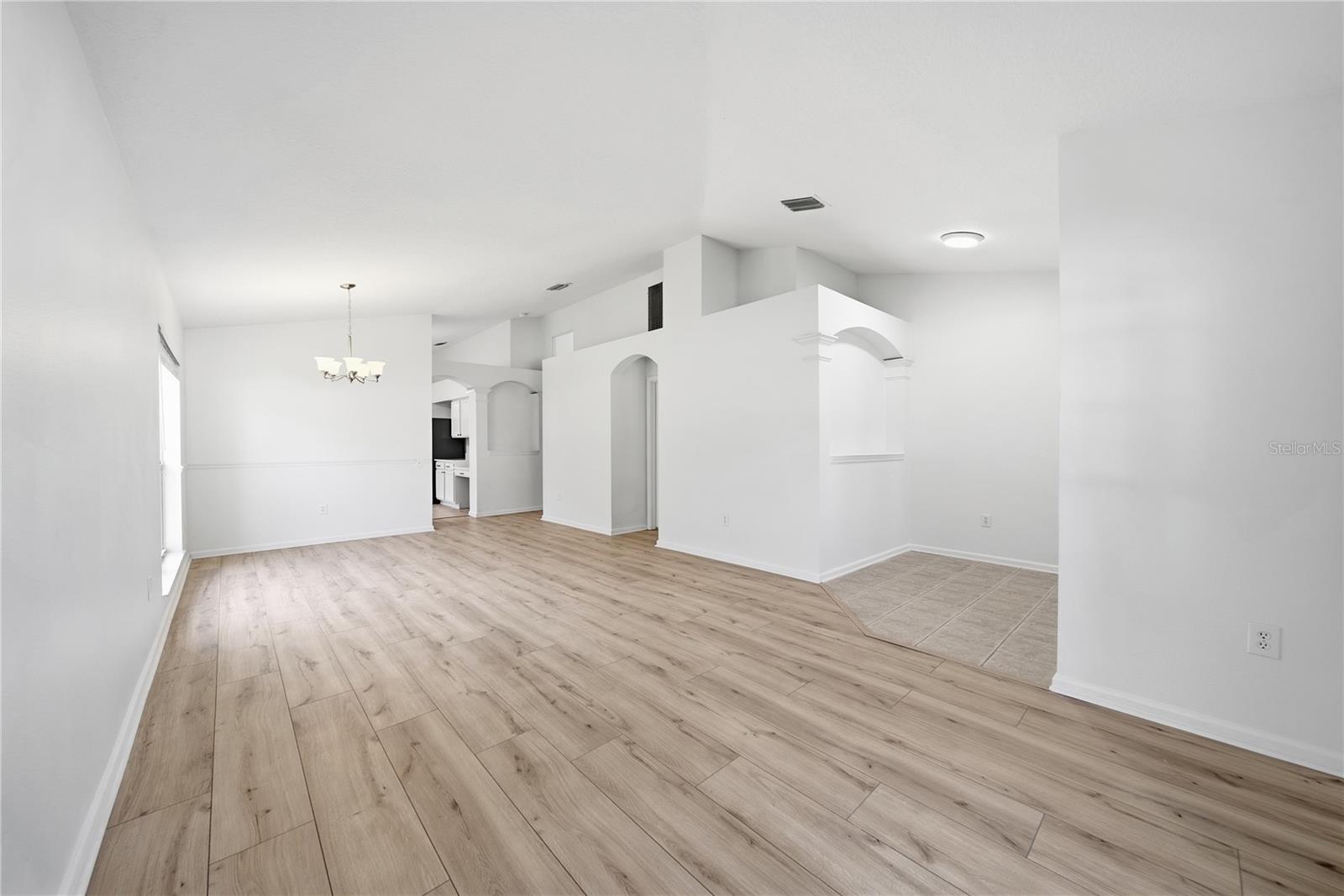 Image 3 of 33 For 5400 Algerine Place