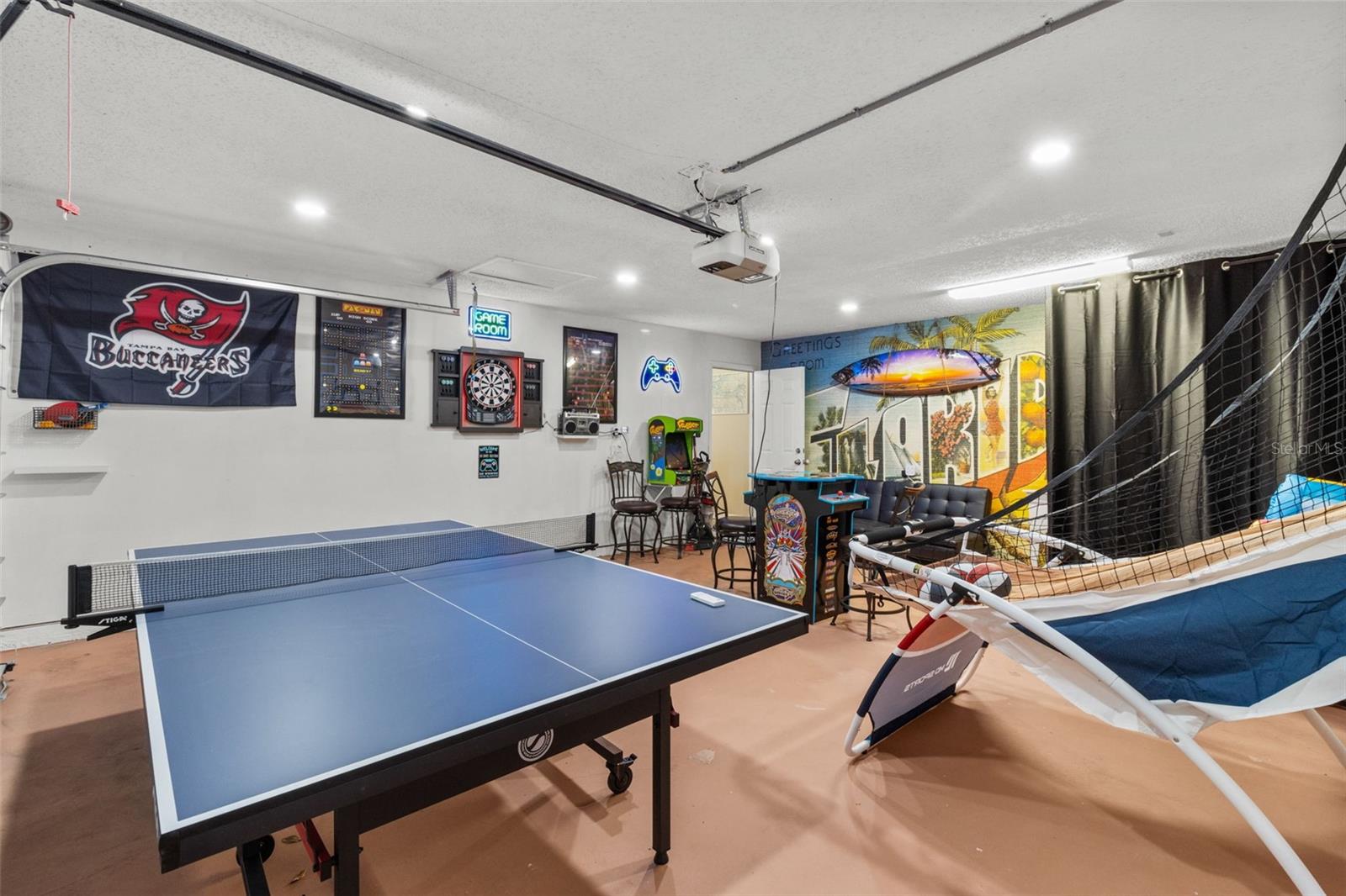 Image 32 of 51 For 3507 Oxford Drive W