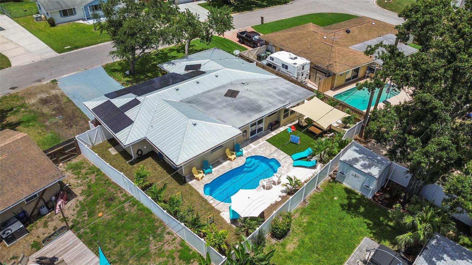 Image 43 of 51 For 3507 Oxford Drive W